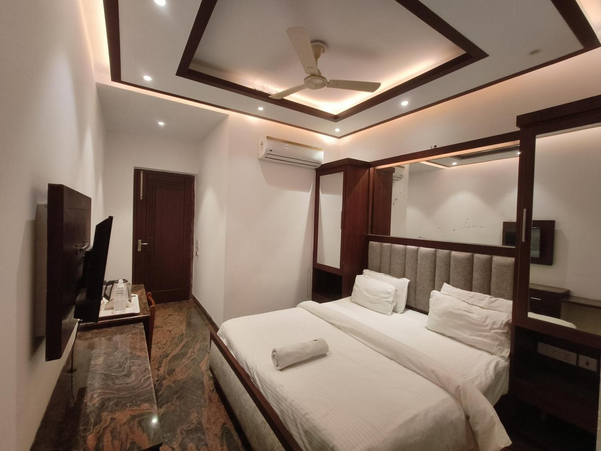 Jjk Rukmini Vilas Hotel & Banquet Muzaffarpur Exterior photo