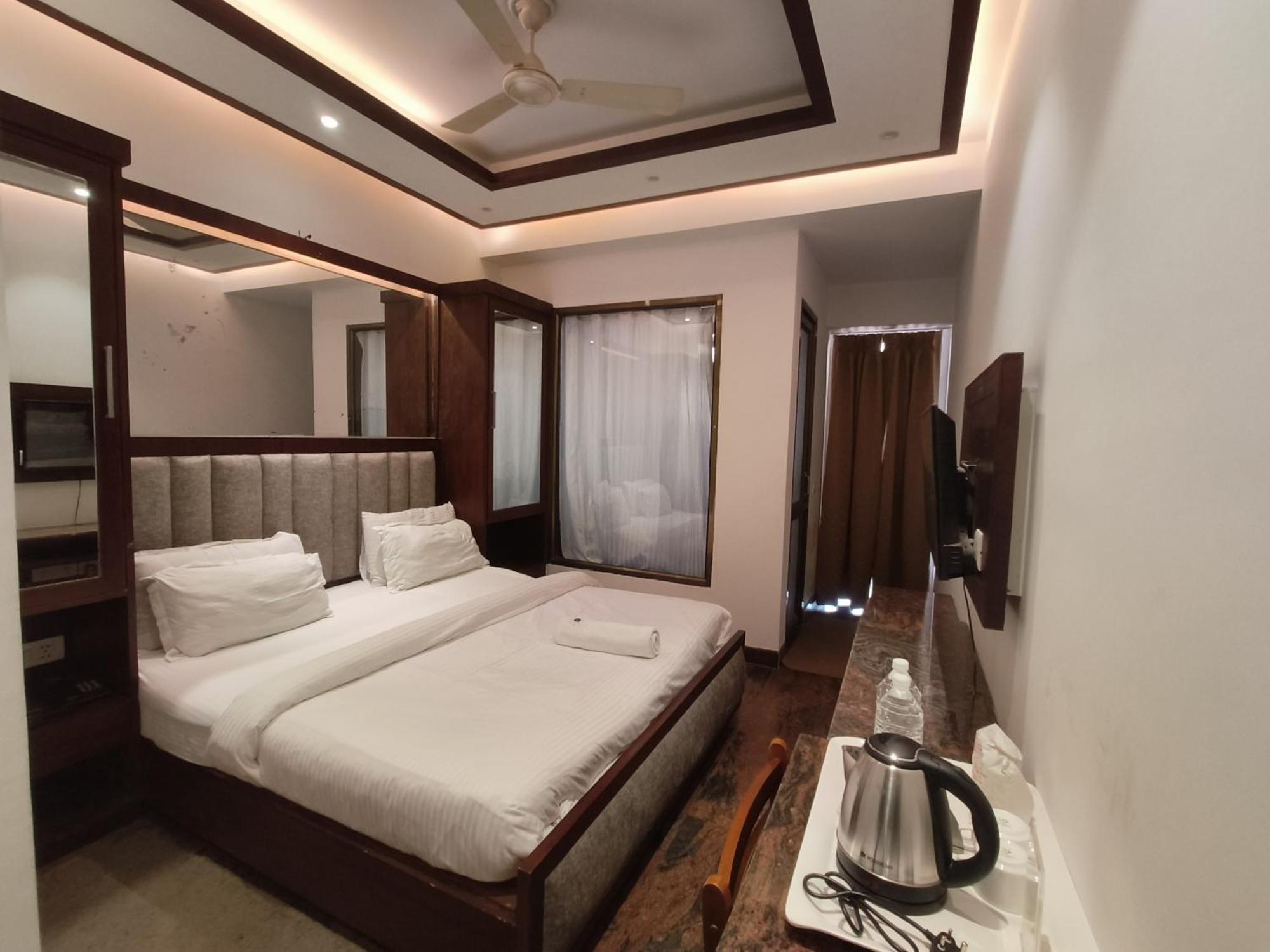 Jjk Rukmini Vilas Hotel & Banquet Muzaffarpur Exterior photo